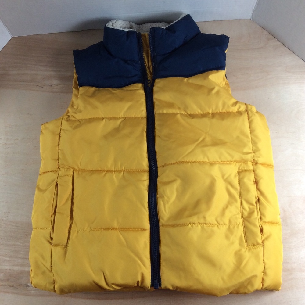 Crazy 8 Boys Puffer Vest Size S Small 5-6 Yellow Navy 2015